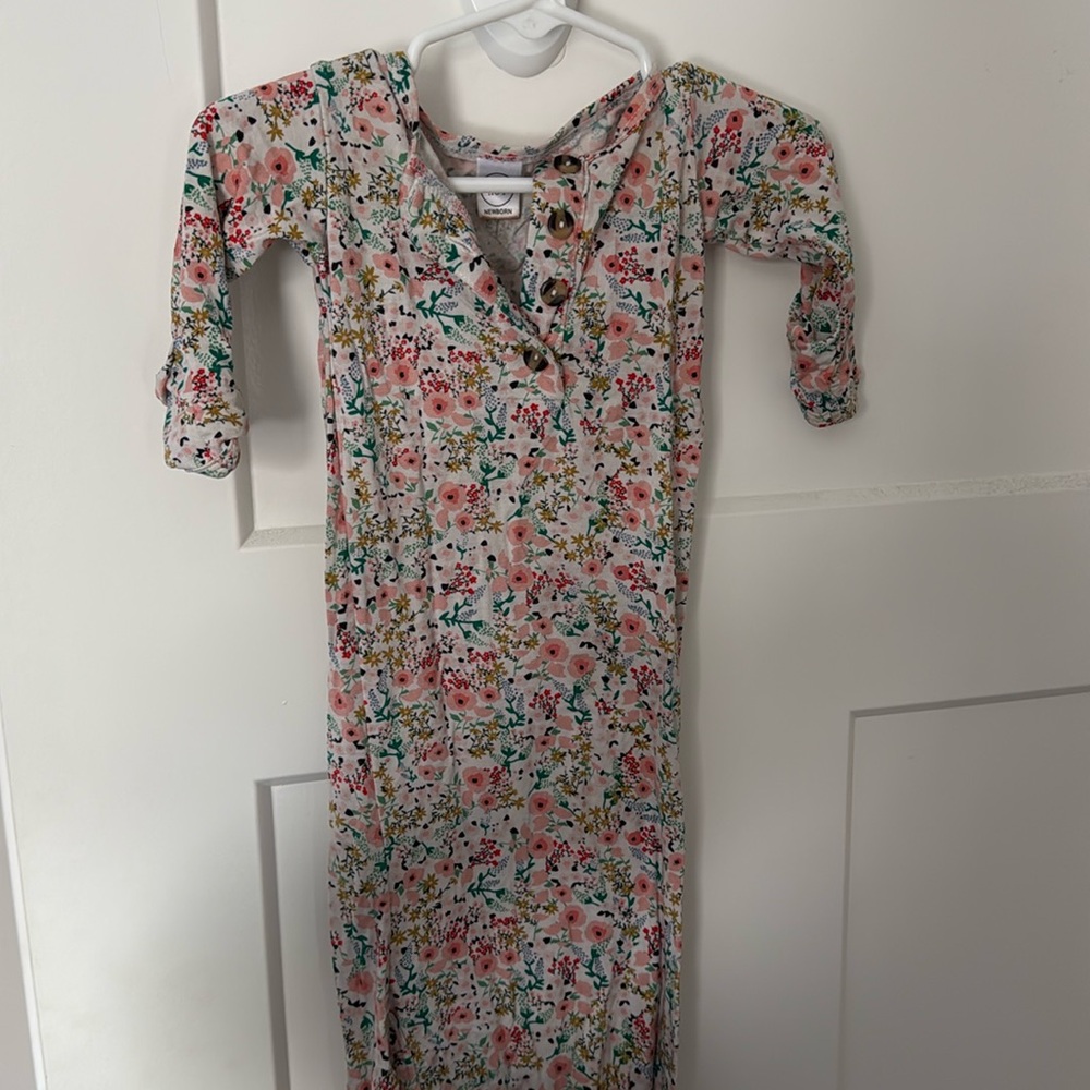 Lou Lou Newborn Knotted Gown - Millie newborn - 3M